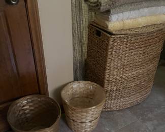 Hamper, baskets