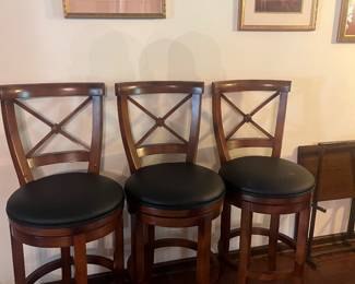 S/3 bar height swivel stools