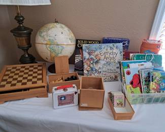 GAMES AND CHILDRENS BOOKS
