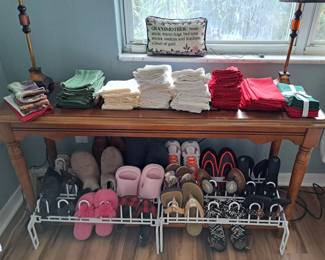 SLIPPERS, CASUAL AND HEELS, NAPKIN COLLECTION