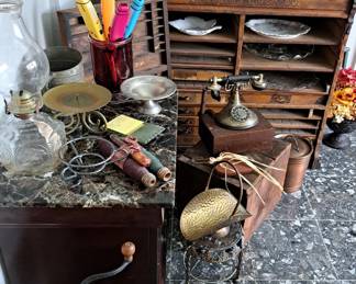 MORE ANTIQUE COLLECTIBLES