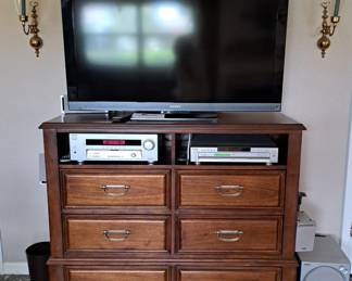 SONY TV, BOSE SOUND SYSTEM, HOME THEATHER ELECTRONICS