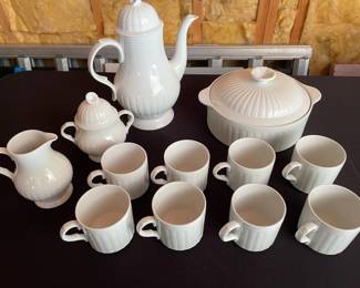Traditional Ironstone Leeds Alfred Meakin England