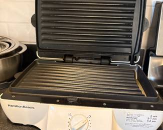 Hamilton Beach sandwich maker and indoor grill