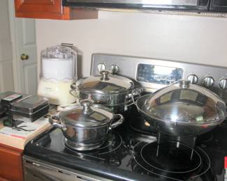 Cuisinart Frozen Yogurt Machine, Belgian Waffle Maker, Pizzelle Maker, Cuisinart Pots & Pans