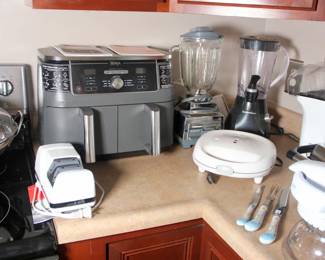 Ninja Foodi Air Fryer, Blenders