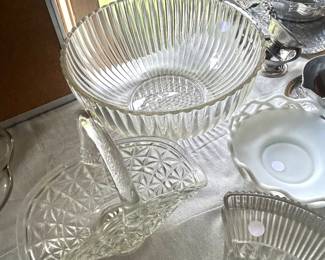 heavy glass bowl, crystal basket 