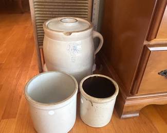 3 gallon crock , gallon crock 