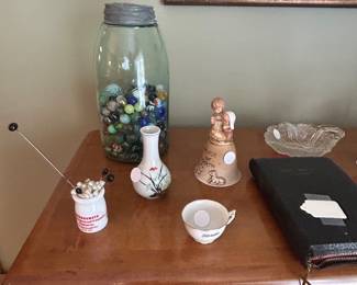half gallon blue mason jar with marbles 