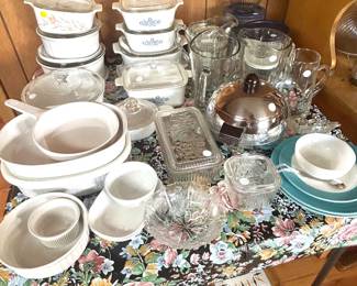 vintage Correll ware, pyrex, refrigerator glass 