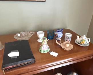 small collectibles 