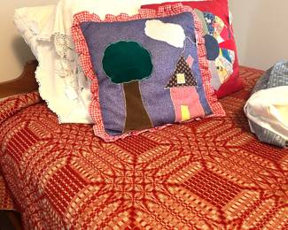 quilted pillows, Jacquard coverlet 