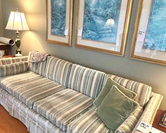 MCM velure sofa 