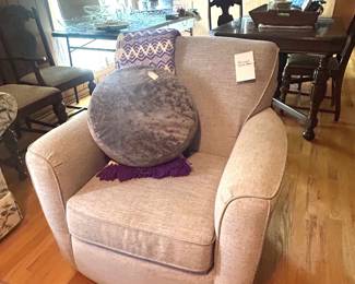 swivel chair