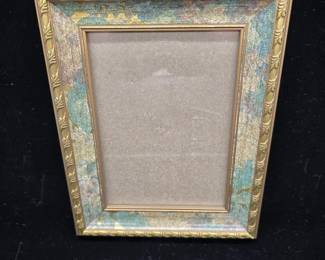 empty decorative frame