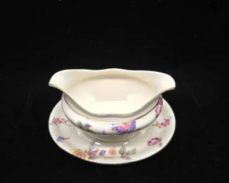 soup tureen