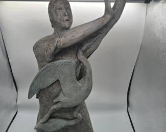 sculpture front