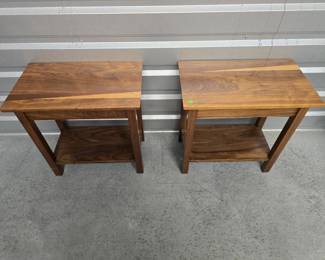 hand mde wooden side tbles