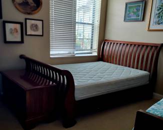 sleigh bed 2