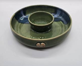 ceramic serving dish