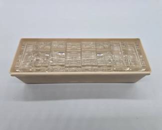 napkin rings and holder
