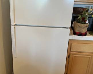 For a change of pace, if you were looking for a Whirlpool refrigerator, here is the perfect specimen.