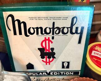 Vintage Parker Brothers Monopoly Popular Edition game