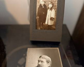 Antique portrait photographs & cabinet cards