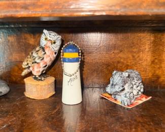 Vintage owl figurine & souvenir collectibles