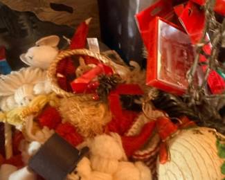 Yarn snowman figure and ornament basket