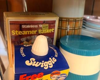 Stainless steel steamer basket new in box