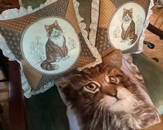 Cat print decorative throw pillows pair