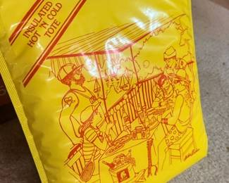 Vintage insulated hot cold picnic tote bag