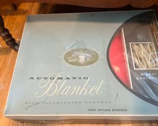 Vintage automatic electric blanket in box
