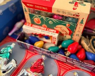 Vintage Christmas lights, bulbs & figural Nativity decorations