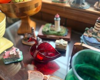 Brass fruit compote, cranberry glass swan & lighthouse figurines