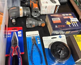 Hand tools, pliers and drill accessories