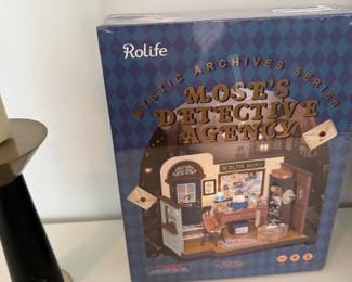 Rolife Mose's Detective Agency DIY model kit