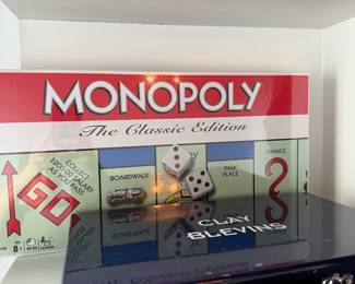Monopoly Classic Edition board game