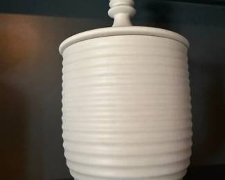 Ribbed white ceramic lidded jar