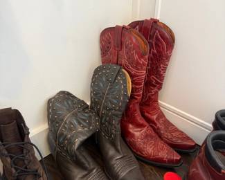 Men's leather cowboy boots collection