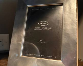 Roma Moulding silver photo frame