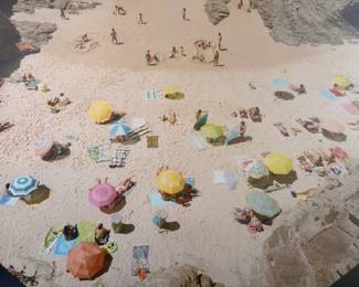 Christian Chaize Praia Piquinia detail, colorful parasols