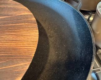 Granite nonstick skillet