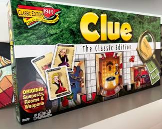 Clue Classic Edition board game