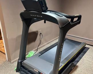Matrix Treadmill, 3 years old