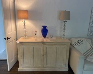 USA Made cabinet, Tiffany bowl & platter for collectors. LUCITE Lamps.