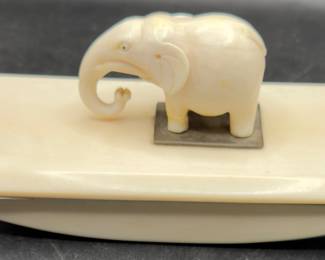 Elephant
