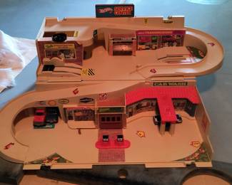 Hot Wheels Garage