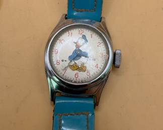 Donald Duck Watch